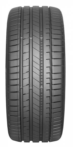 235/40 R 18 tl.  95 Y Kumho  Ecsta Sport PS72, XL
